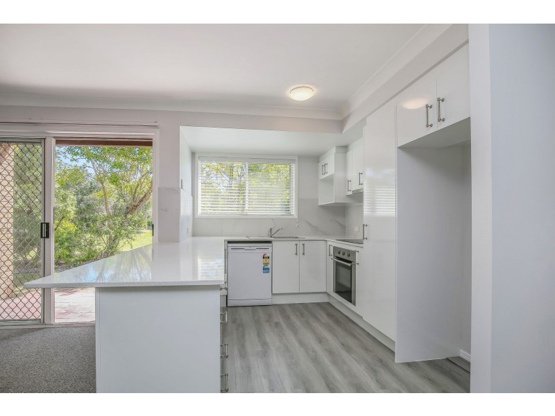 10 Crows Ash Court, Oxenford QLD 4210