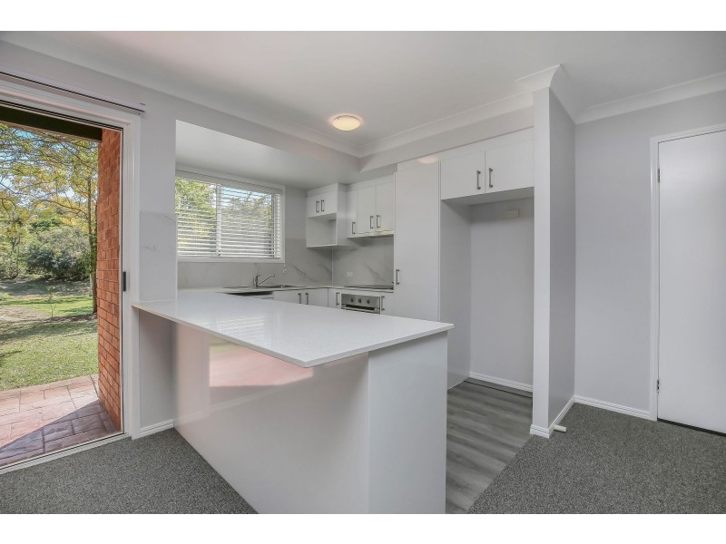 10 Crows Ash Court, Oxenford QLD 4210