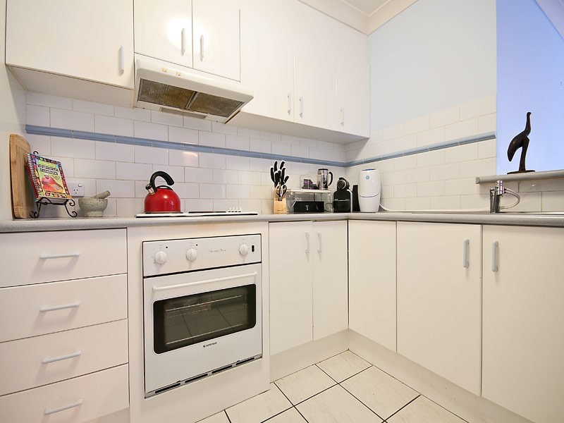 19/51 Pohlman St, Southport QLD 4215