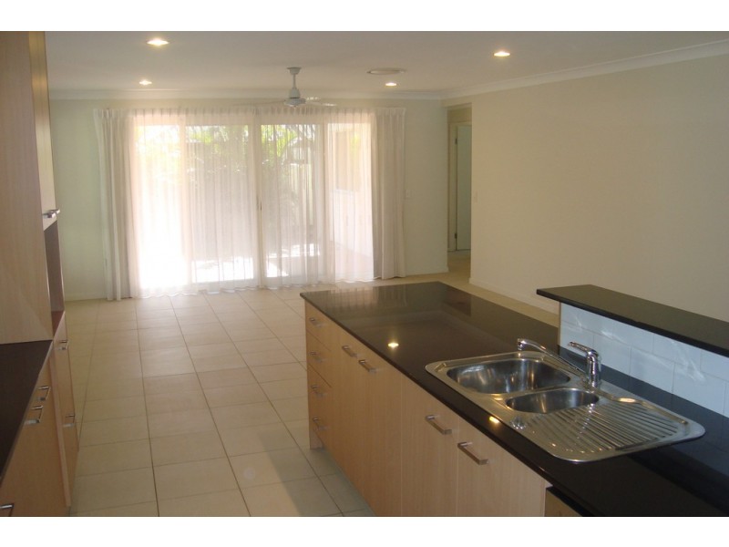 128/5 Easthill Drive, Robina QLD 4226
