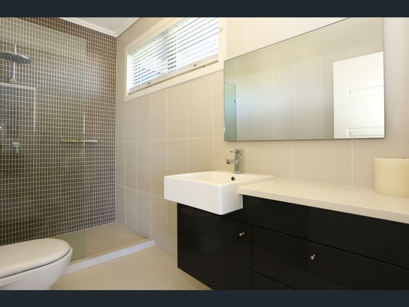 3007b Northview Parade, Benowa QLD 4217