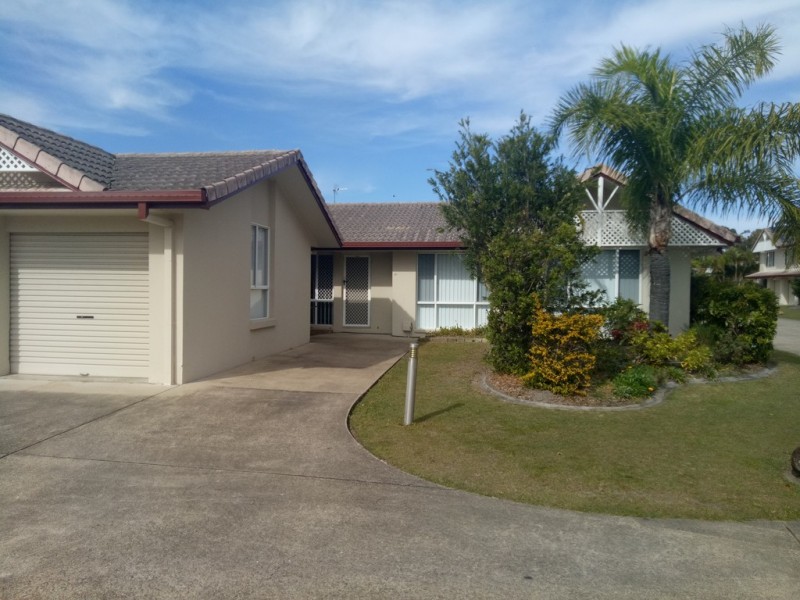 21/20 St Kevins Ave, Benowa QLD 4217