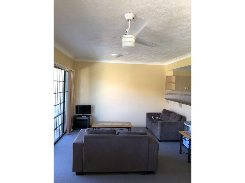 152 High Street, Southport QLD 4215