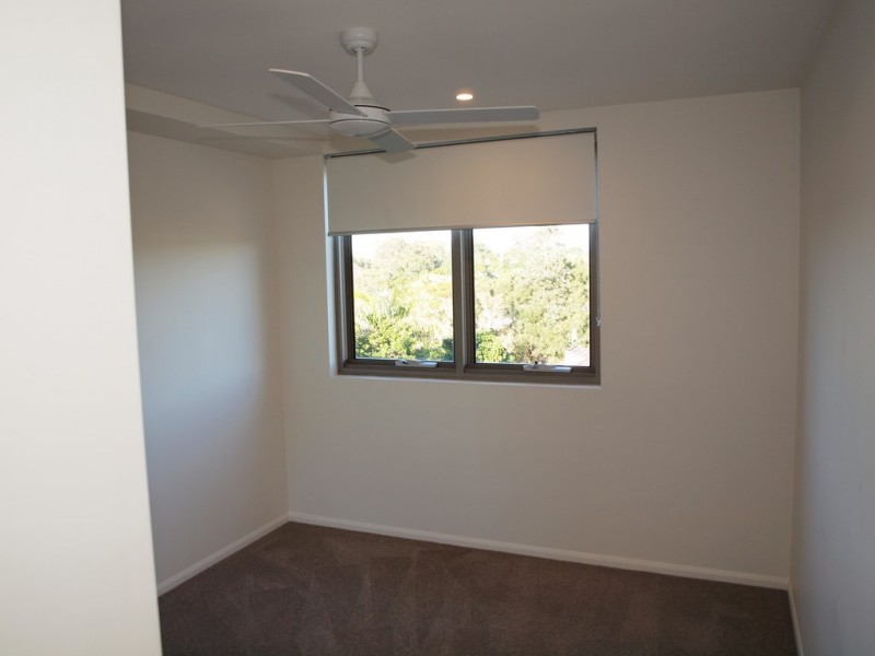 5 Chester Terrace, Southport QLD 4215
