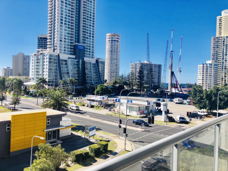 702/18 CYPRESS AVE, Surfers Paradise QLD 4217