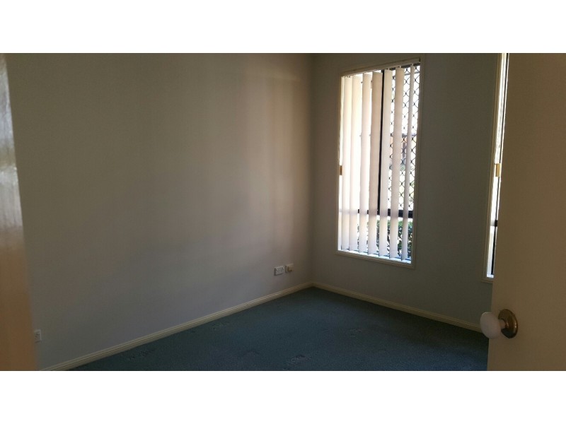 20 Brown Street, Labrador QLD 4215