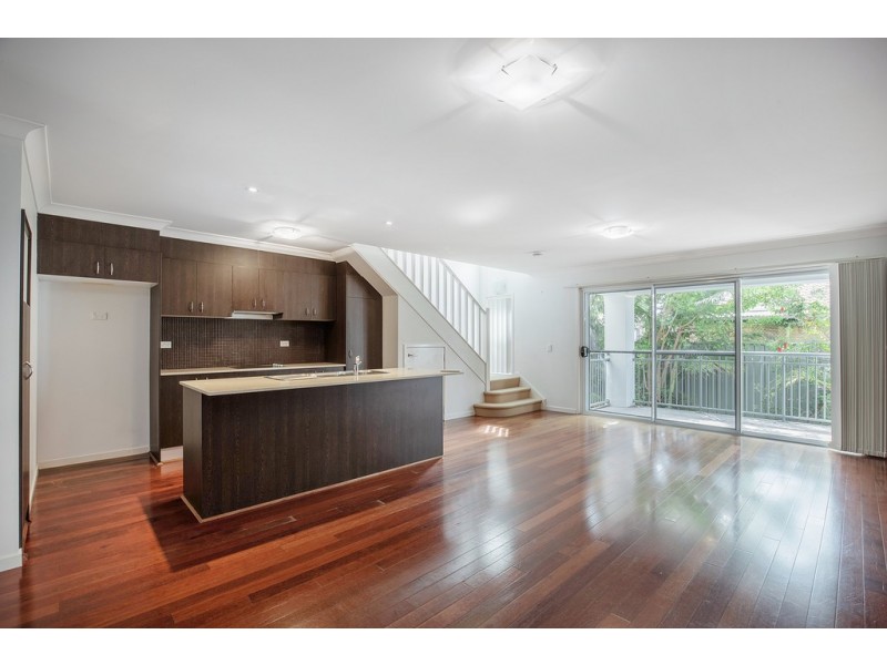 18/33 Clark Street, Biggera Waters QLD 4216