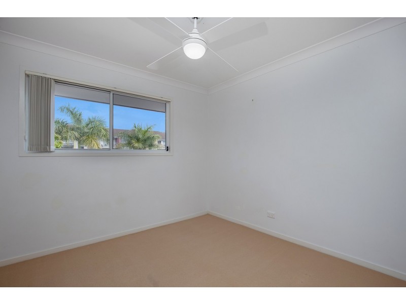 18/33 Clark Street, Biggera Waters QLD 4216