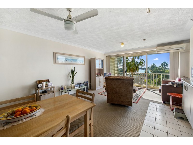 20/30 Marine Parade, Southport QLD 4215