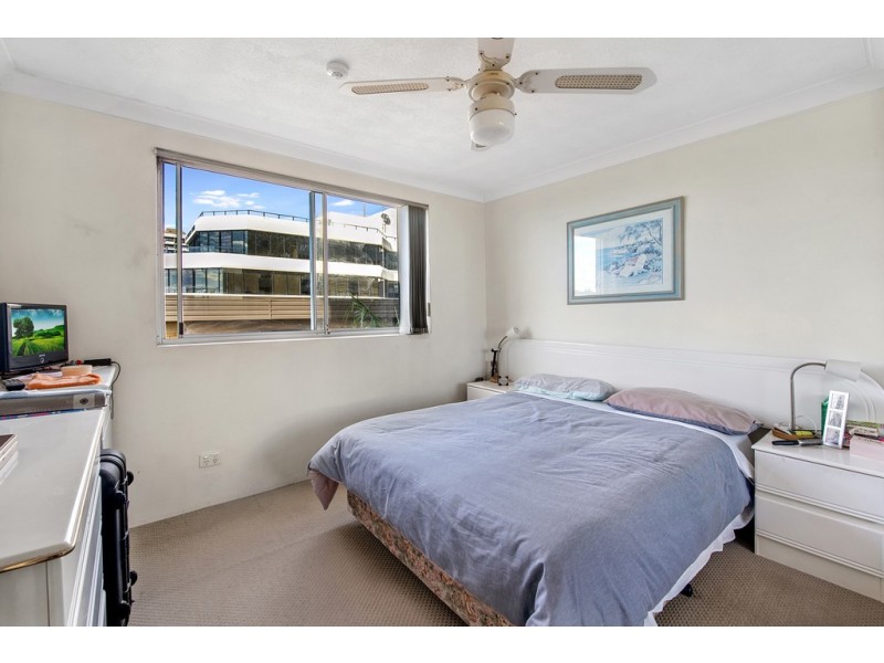 20/30 Marine Parade, Southport QLD 4215
