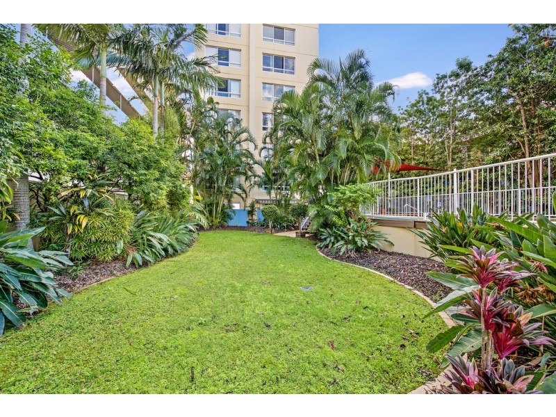 20/30 Marine Parade, Southport QLD 4215