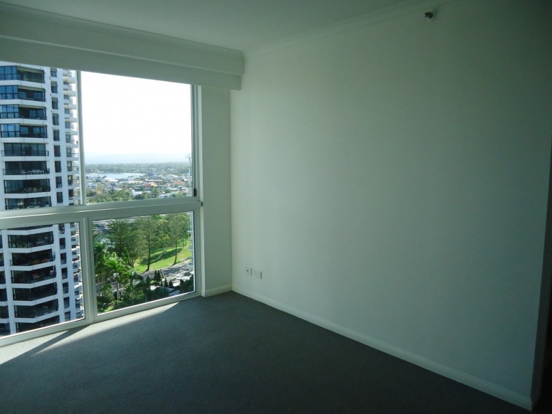 63/15-21 Breaker Street, Main Beach QLD 4217