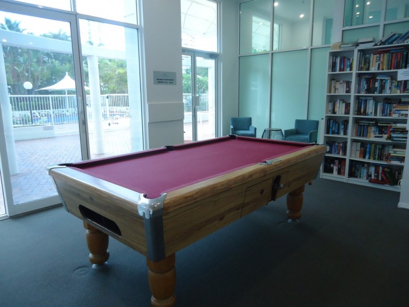 63/15-21 Breaker Street, Main Beach QLD 4217