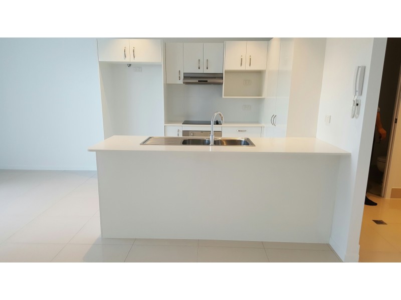 59 Ward Street, Southport QLD 4215