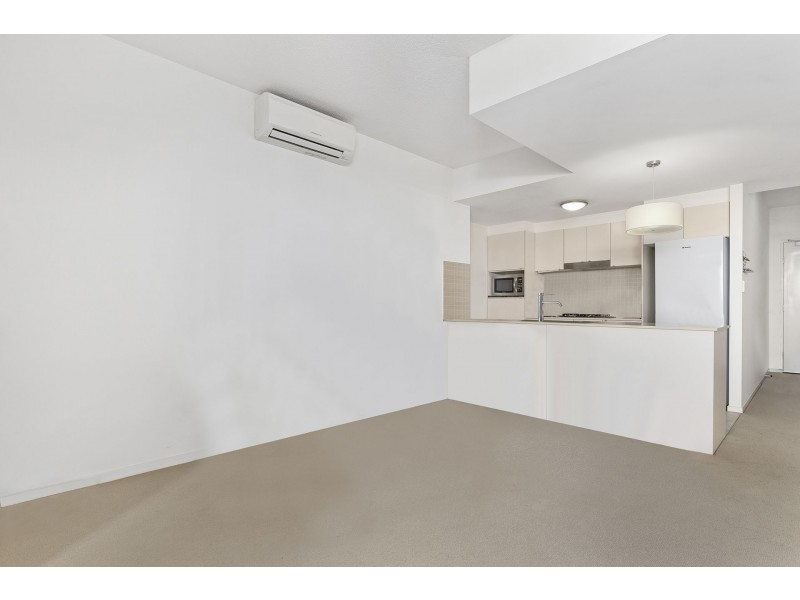 22/23 PLAYFIELD ST, Chermside QLD 4032