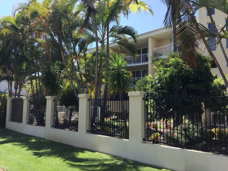 Chevron Island QLD 4217