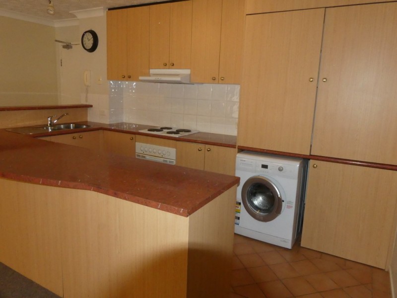 26/7-17 Purli St, Chevron Island QLD 4217