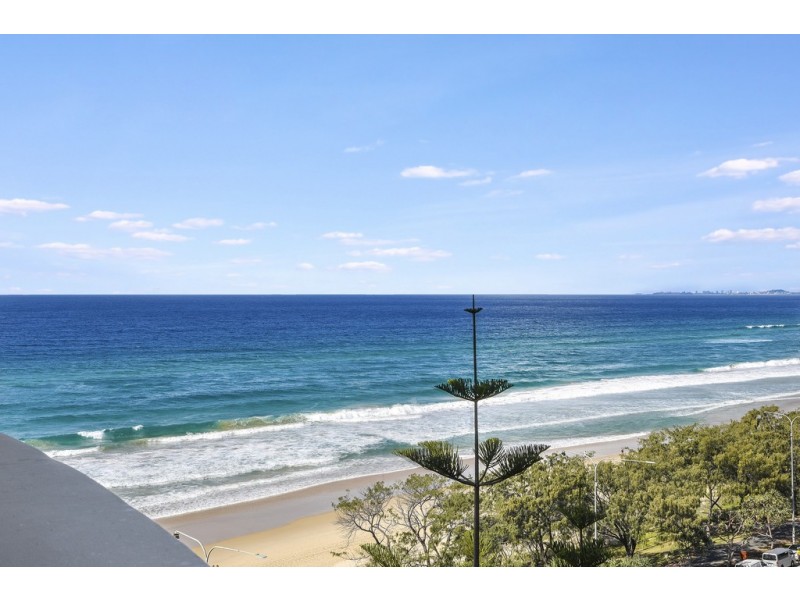 35/114 The Esplanade, Surfers Paradise QLD 4217