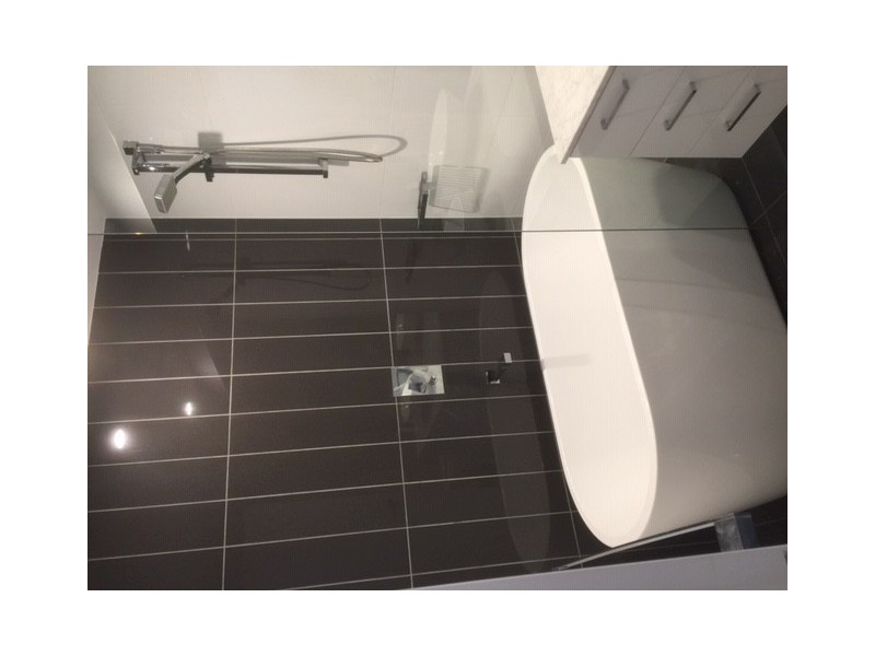 5 HARBOUR SIDE COURT, Biggera Waters QLD 4216