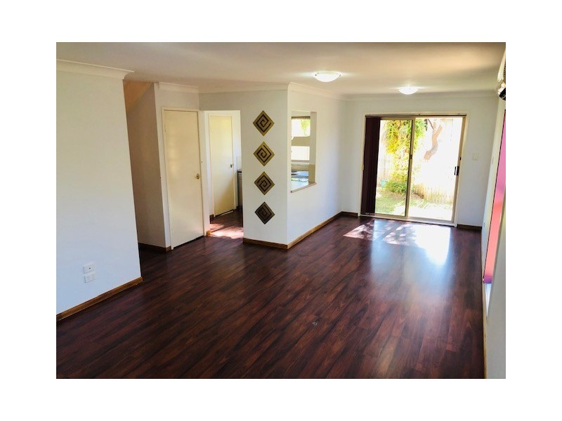 147/31 Usher Avenue, Labrador QLD 4215