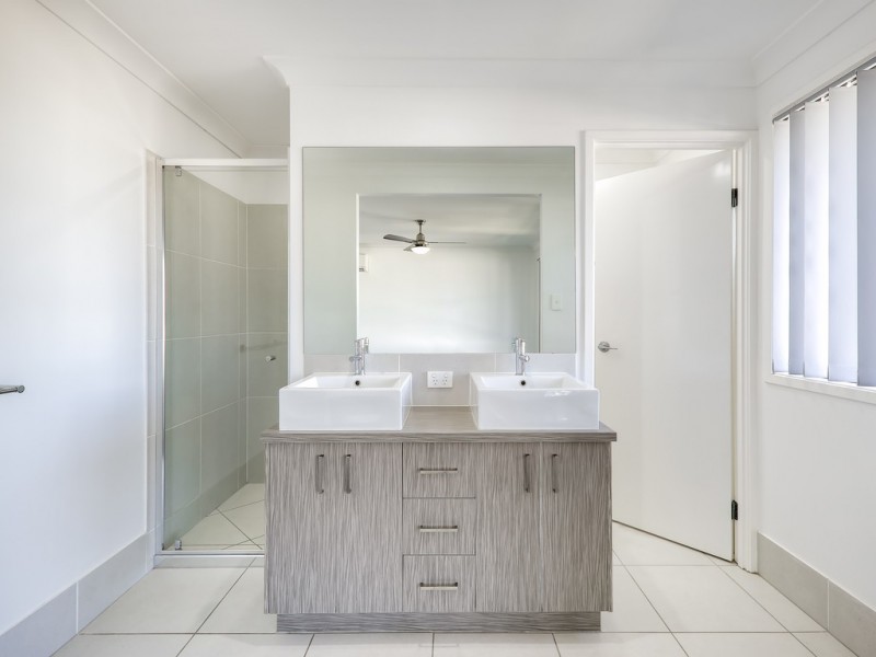 12 Saint Helen Crescent, Warner QLD 4500