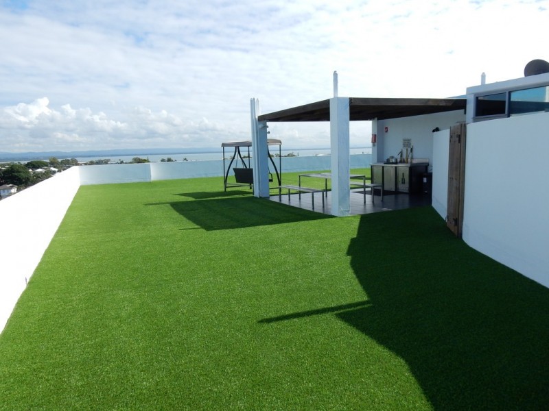 305 / 89 LANDSBOROUGH AVENUE, Scarborough QLD 4020