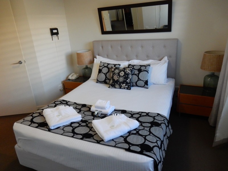 305 / 89 LANDSBOROUGH AVENUE, Scarborough QLD 4020