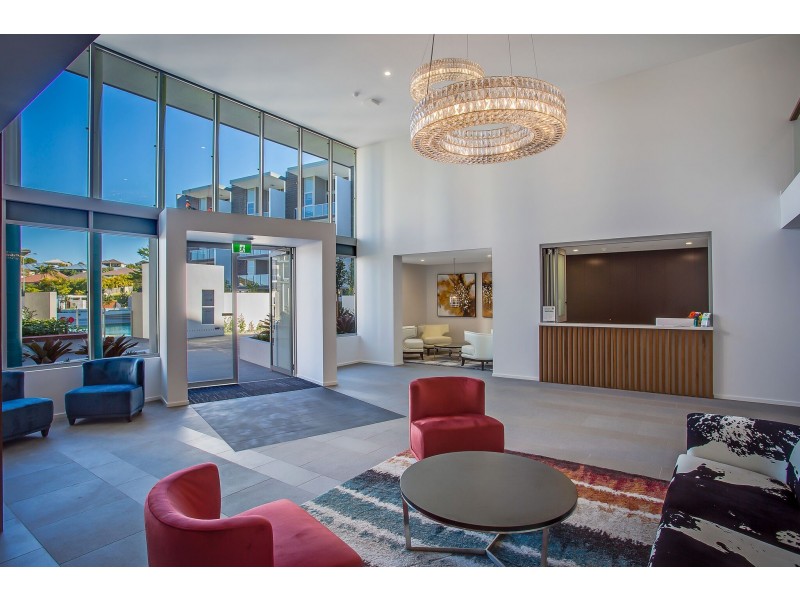 1/65 Varsity Parade, Varsity Lakes QLD 4227