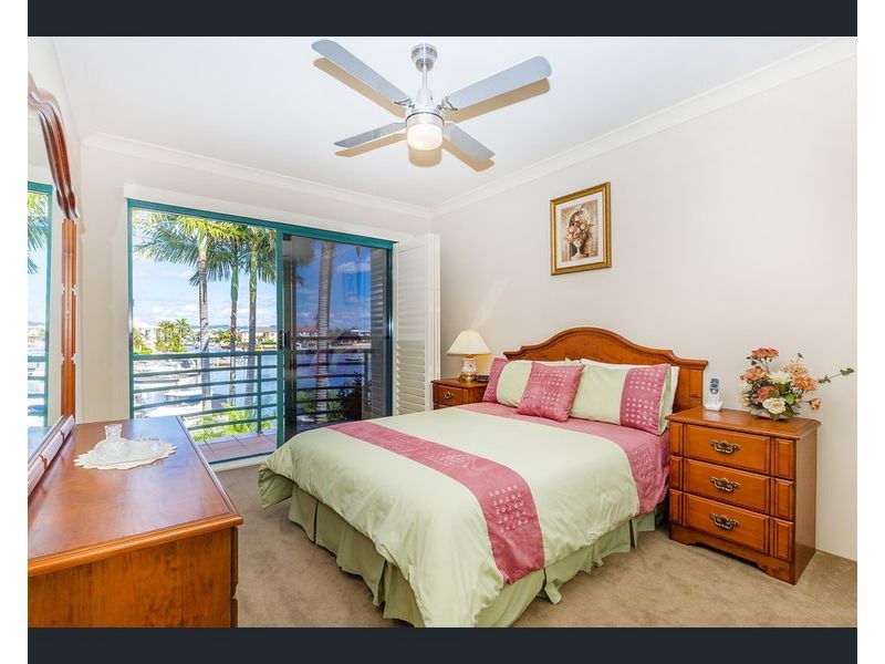 46/3 Lee Road, Runaway Bay QLD 4216