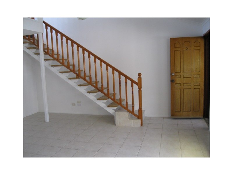 5/30 Sportsman Avenue, Mermaid Beach QLD 4218