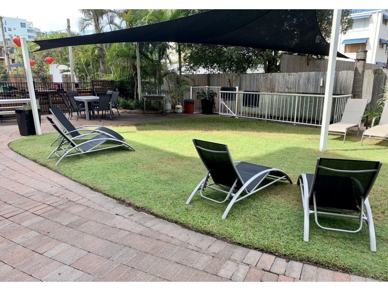 408/2007 Gold Coast Hwy, Miami QLD 4220