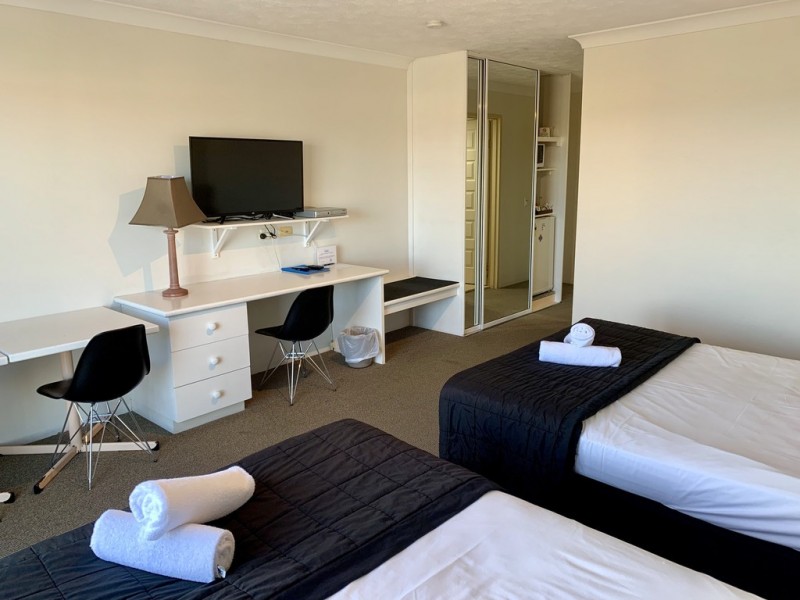 408/2007 Gold Coast Hwy, Miami QLD 4220