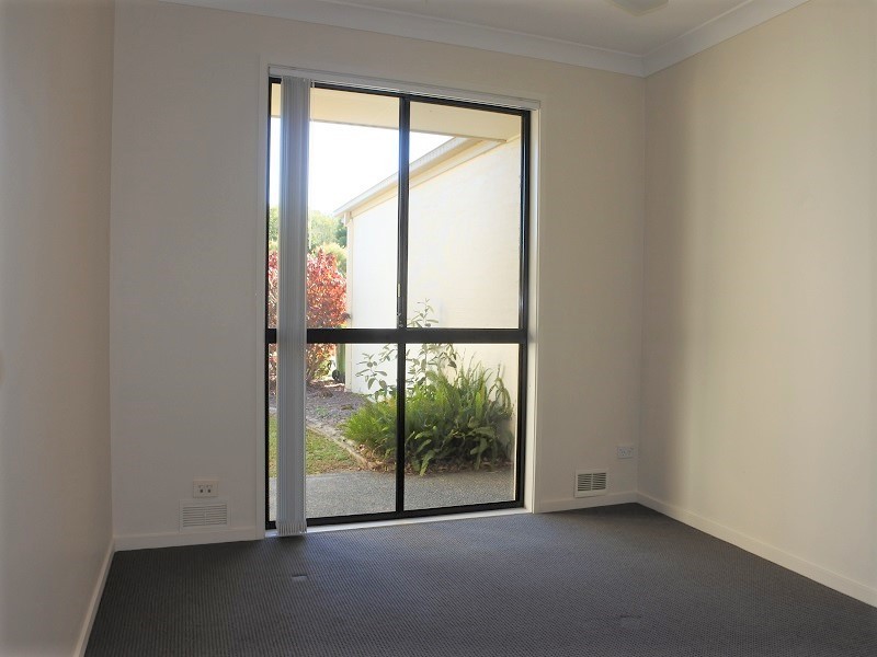 LKI/590 PINE RIDGE ROAD, Coombabah QLD 4216