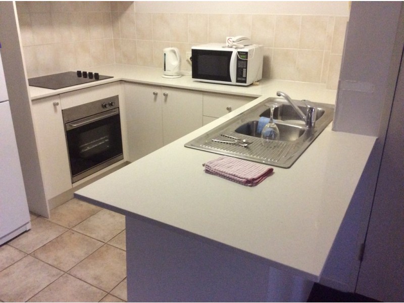 5/2607 Gold Coast Highway, Broadbeach QLD 4218