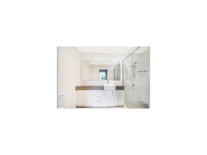 46 Regatta Blvd, Birtinya QLD 4575