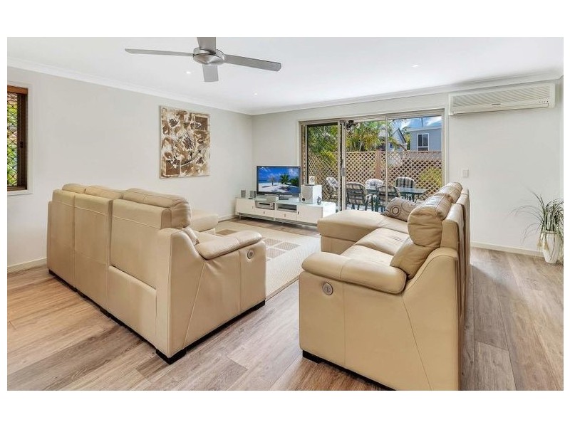 37/11 Waterford court, Bundall QLD 4217