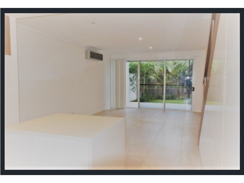 113 Parnell Boulevard, Robina QLD 4226