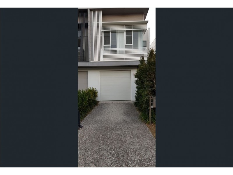 113 Parnell Boulevard, Robina QLD 4226