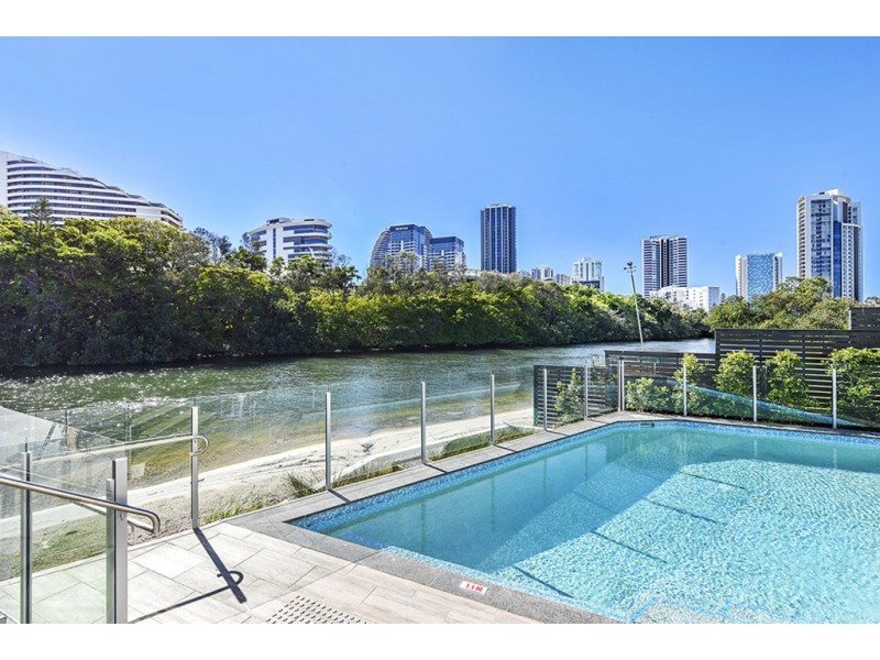 504/9 Hooker Boulevard, Broadbeach Waters QLD 4218