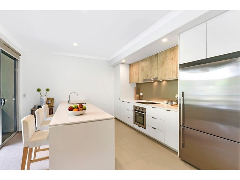 44/2 Town Centre Close, Carrara QLD 4211