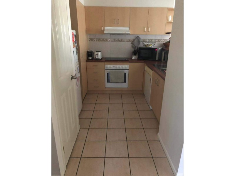 152 High Street, Southport QLD 4215