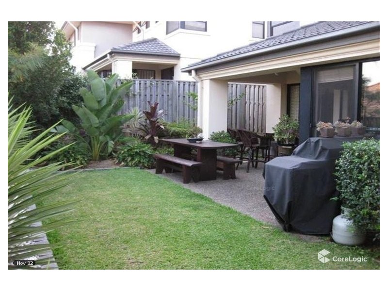 25/1 Assembly Drive, Varsity Lakes QLD 4227