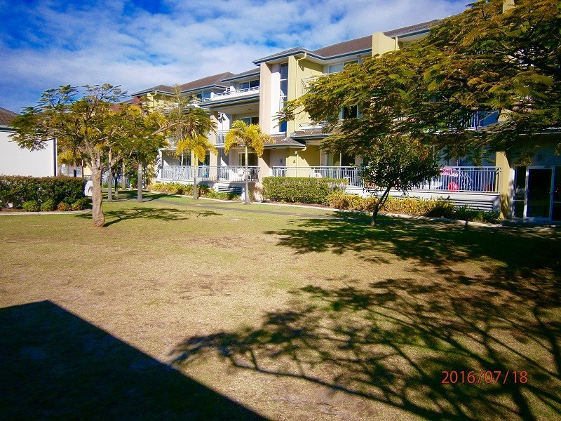 907/33 Clark Street, Biggera Waters QLD 4216