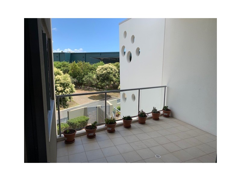 137 Scottsdale Drive, Robina QLD 4226