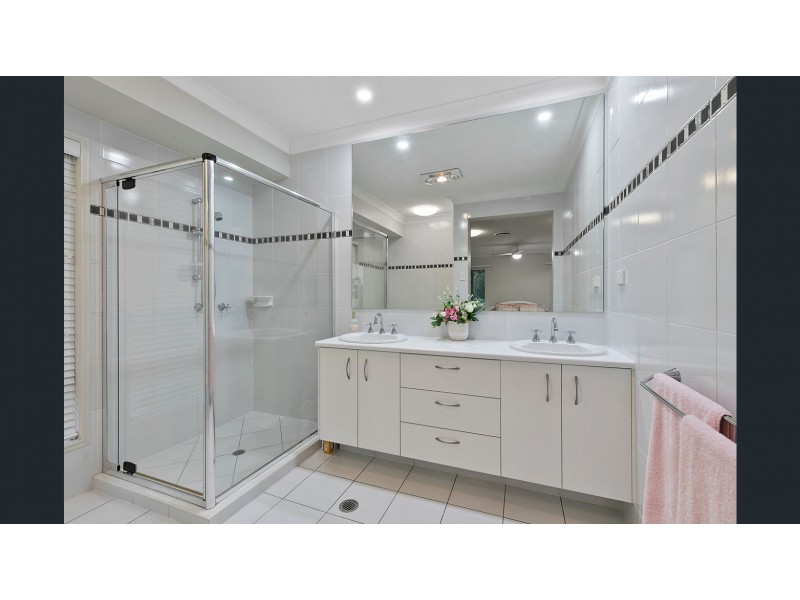 Ormiston QLD 4160