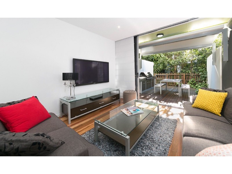 4w/28 Cordelia St, South Brisbane QLD 4101