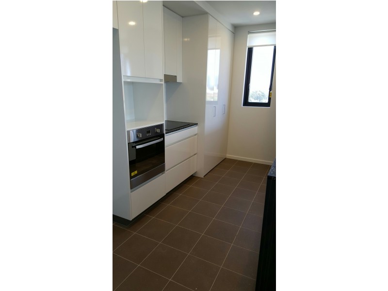 2729 Gold Coast Highway, Broadbeach QLD 4218