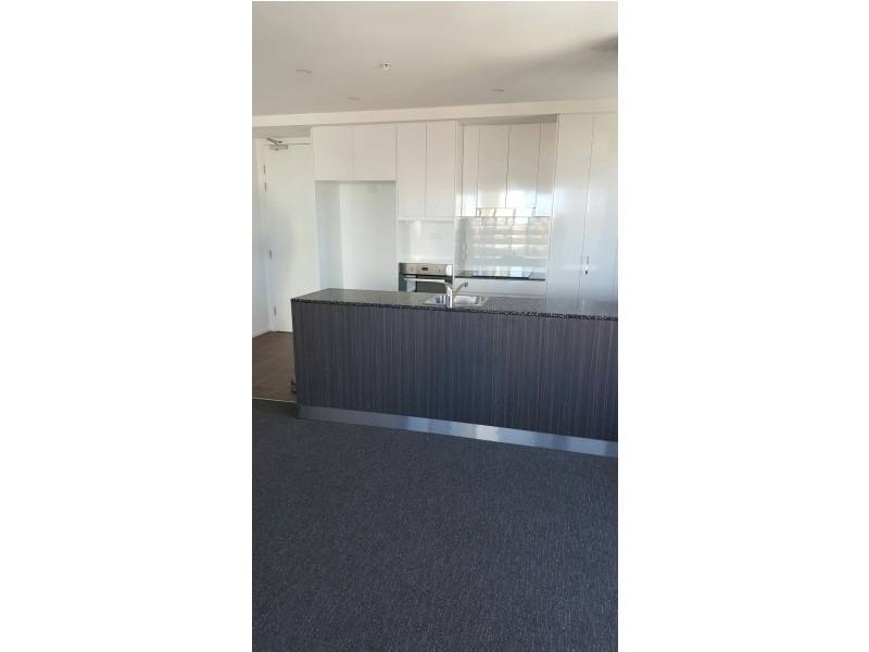 2729 Gold Coast Highway, Broadbeach QLD 4218