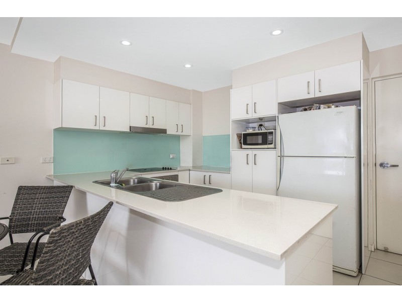 201/20 Playfield street, Chermside QLD 4032