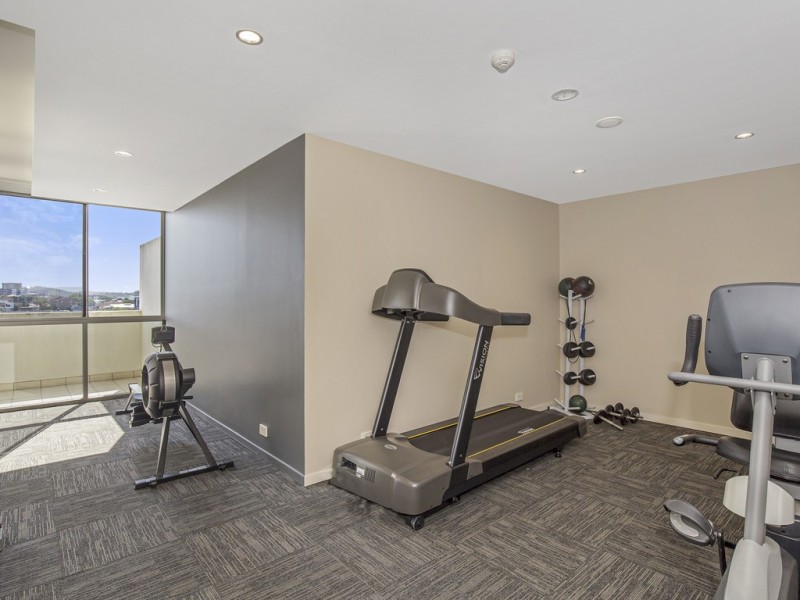 201/20 Playfield street, Chermside QLD 4032